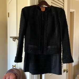 Tory Burch Suit Black Metallic Silver Boucle Jacket Size 4, Skirt Size 6